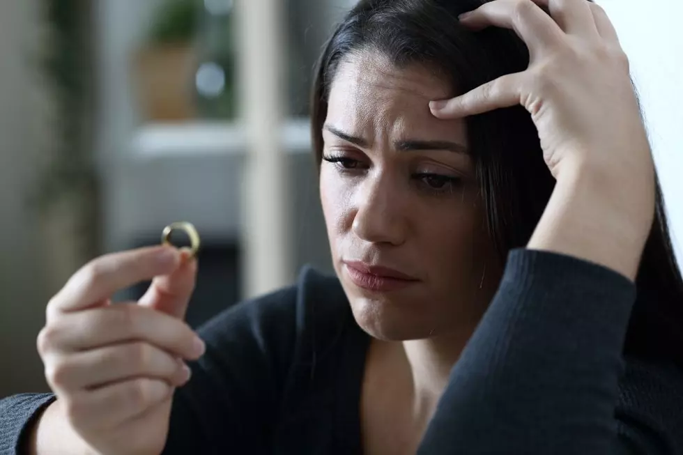 Internet Tells Woman to ‘Throw Out’ Husband Who Wants Friendship With Ex-Mistress