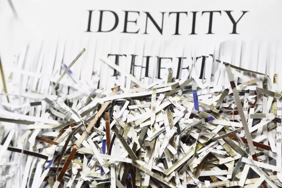 Admitted Dumpster Diver Charged With Identity Theft in Rochester