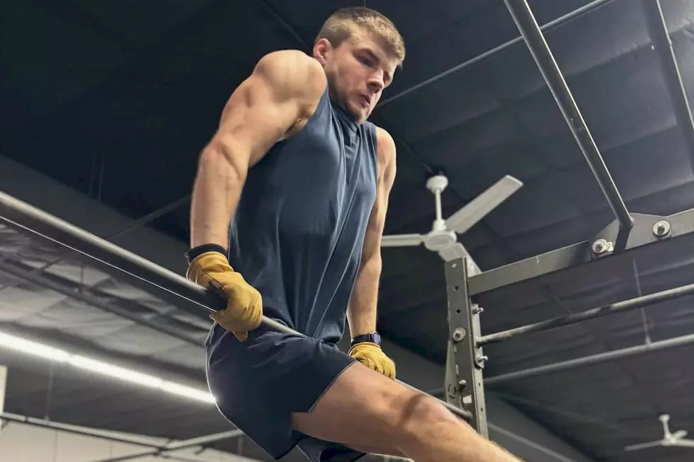 Minnesota Man Attempts World Record: Inspiring Feat For Fallen Friend