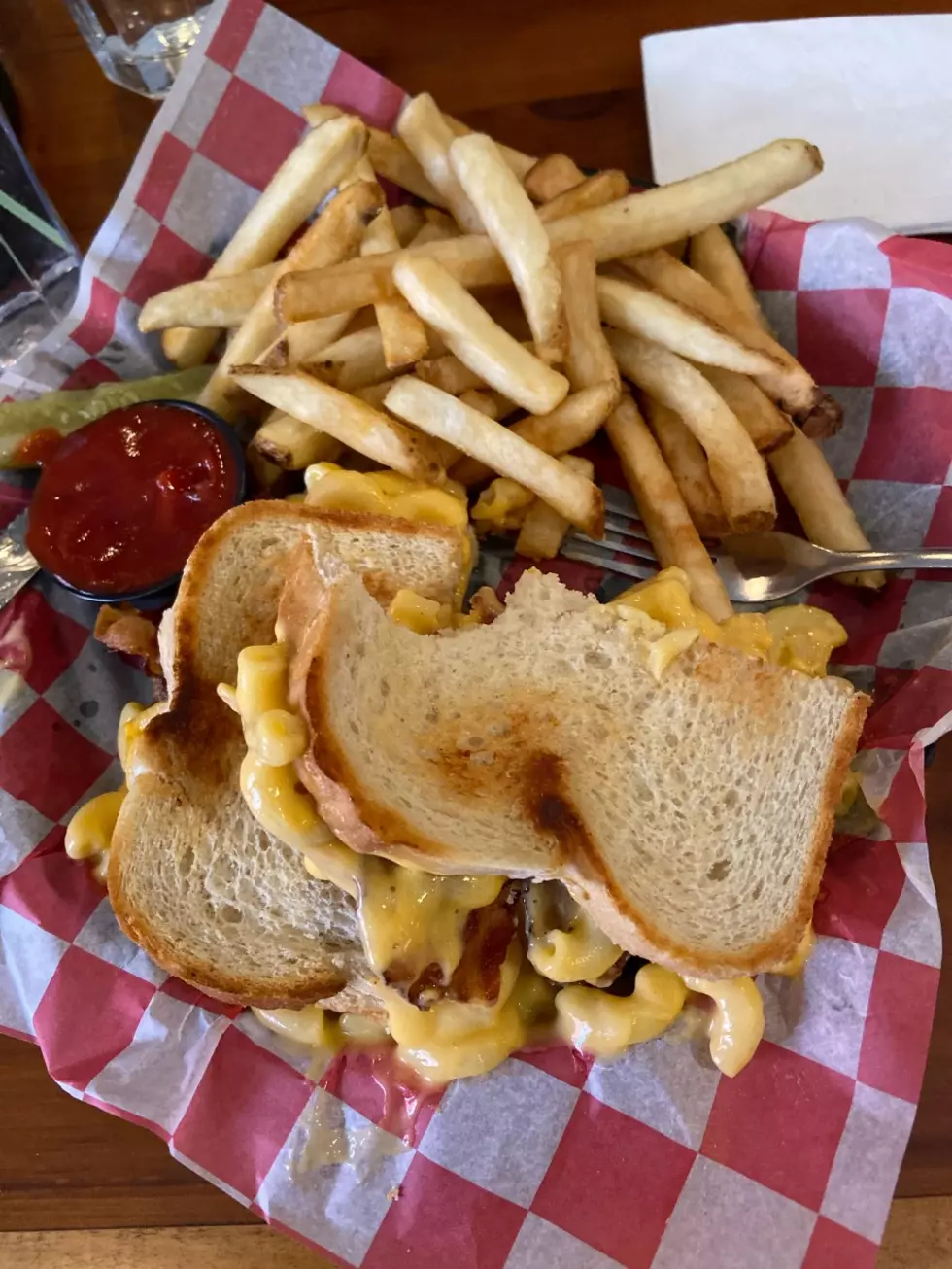 Grilled Mac and Cheese Sandwich in Rochester is to Die For