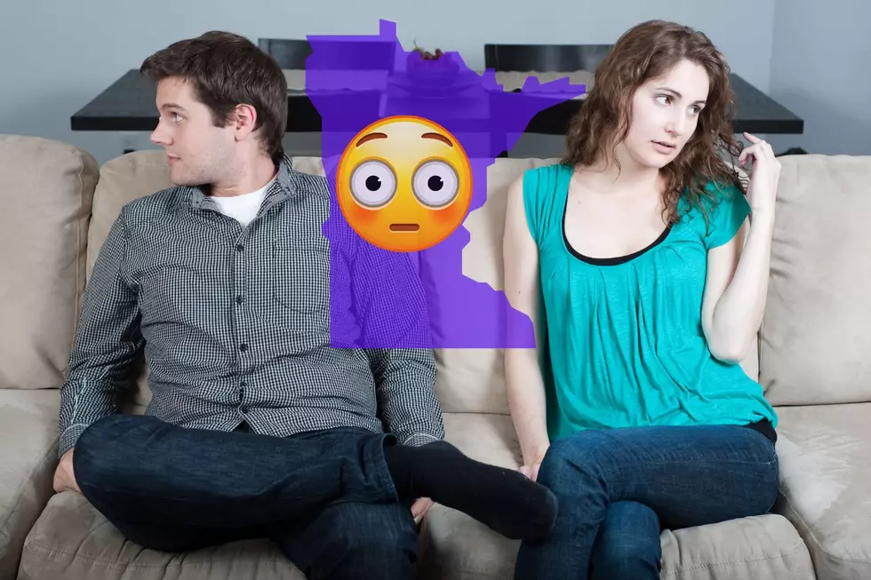 10 Awkward Questions That Will Make Minnesotans Squirm This Christmas