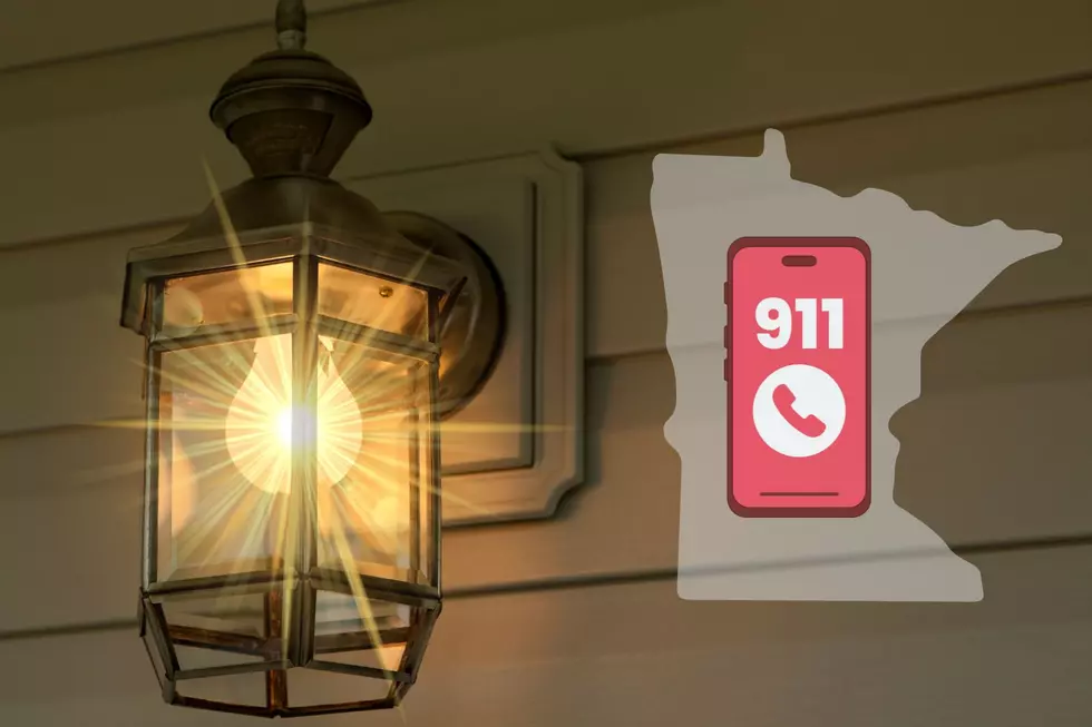Call 911 If You See Blinking Porch Lights in Minnesota
